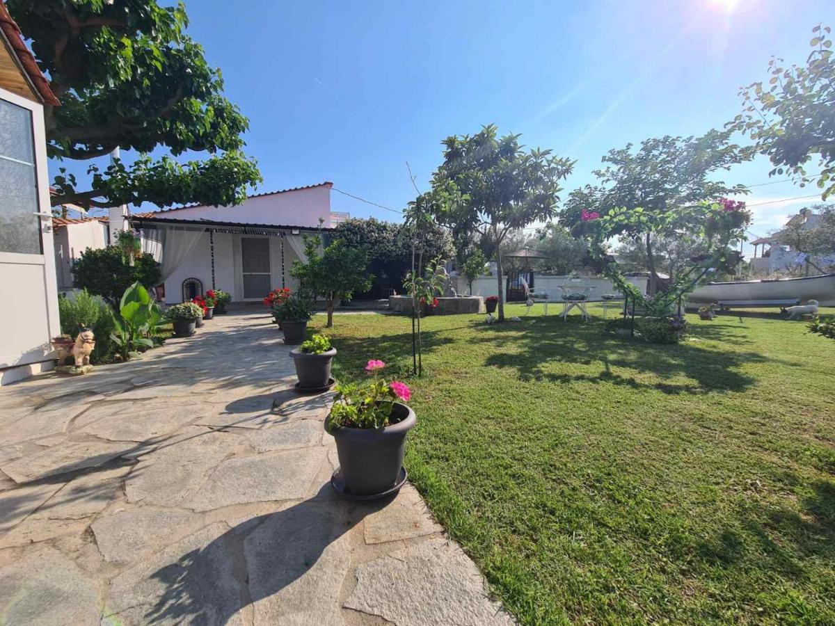 Mom'S Seaside Home Karianí المظهر الخارجي الصورة